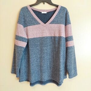 ODDY Charcoal and Mauve V-Neck Top 2XL